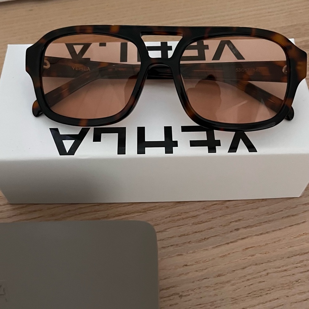 Vehla dixie sunglasses tortoise chocolate cinnamon NWT